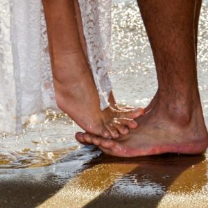 Wat veroorzaakt zweetvoeten? Dit zijn de 5 grootste boosdoeners Wat veroorzaakt zweetvoeten? Dit zijn de 5 grootste boosdoeners